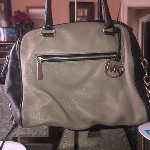 Michal Kors Two Toned Satchel with top handle/Crossbody Strap